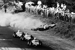 Crash at Monza grand prix